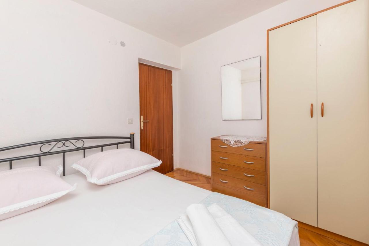 Apartment Dragica Donji Okrug (Ciovo)